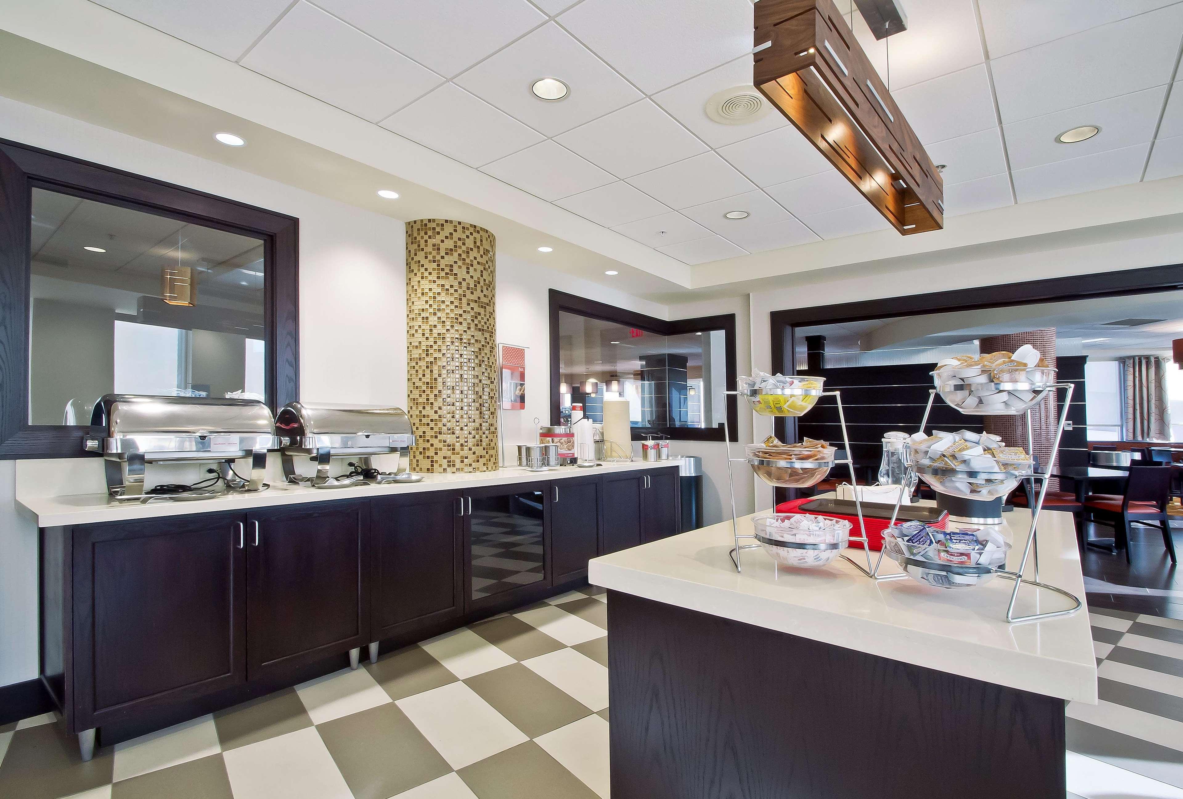 Hampton Inn & Suites Columbus-Downtown, Ohio Esterno foto