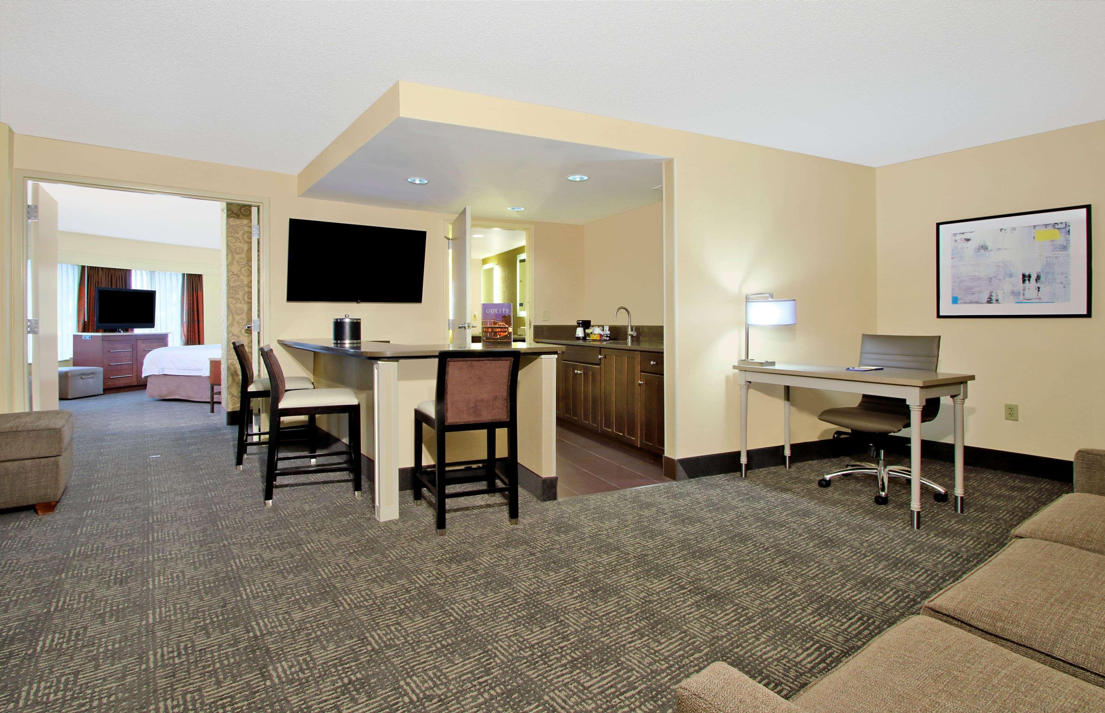 Hampton Inn & Suites Columbus-Downtown, Ohio Esterno foto