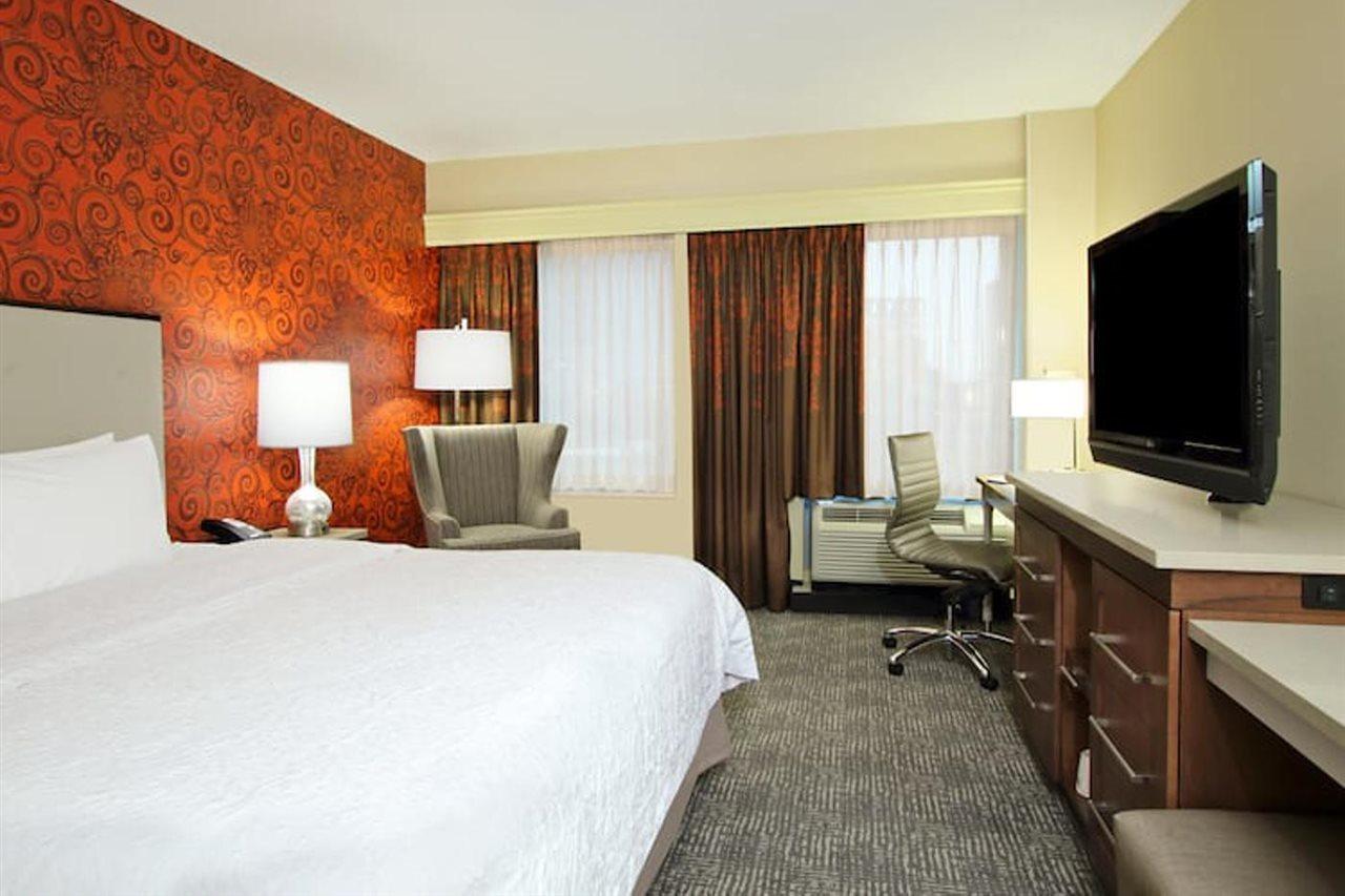 Hampton Inn & Suites Columbus-Downtown, Ohio Esterno foto