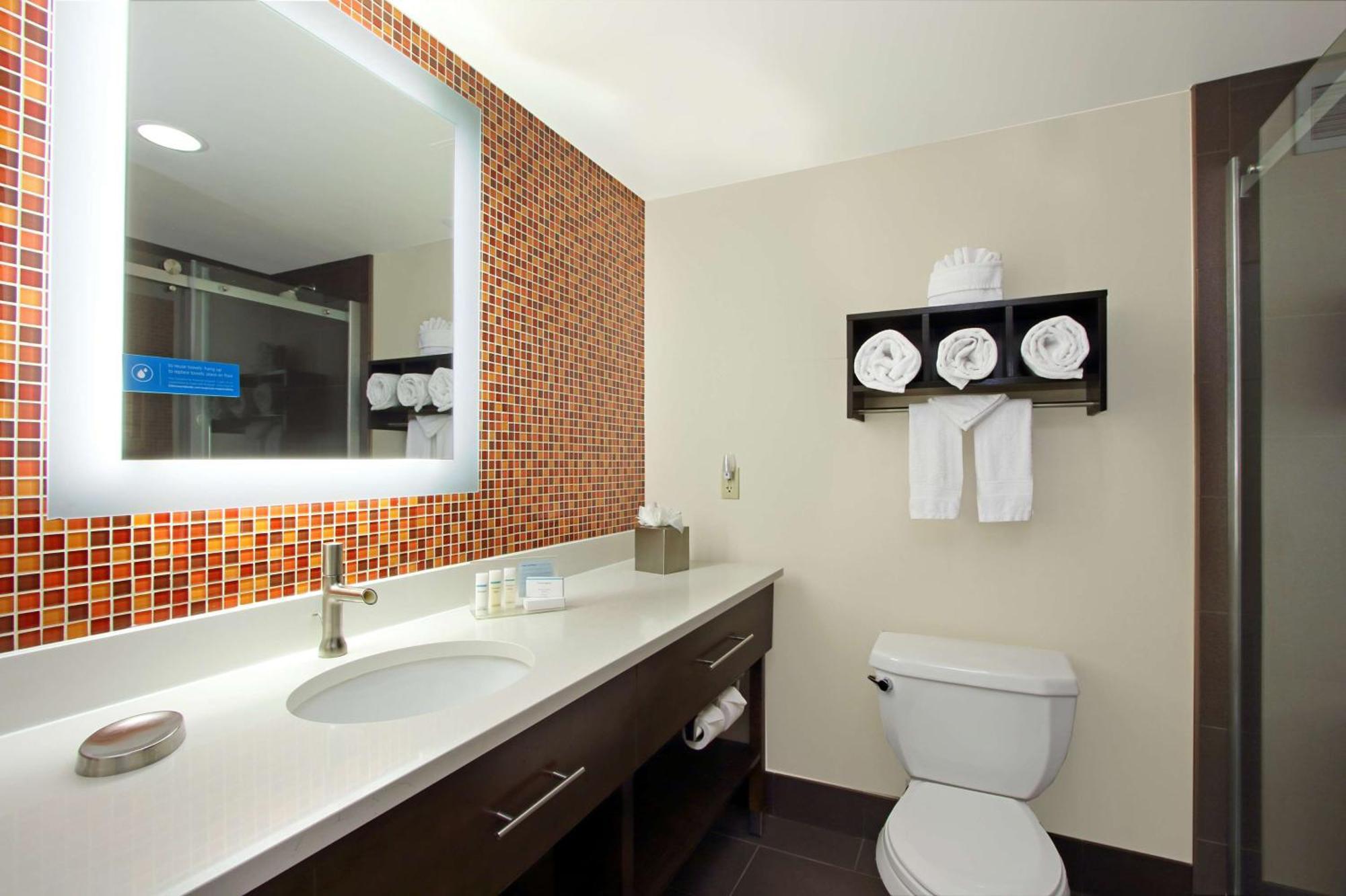 Hampton Inn & Suites Columbus-Downtown, Ohio Esterno foto